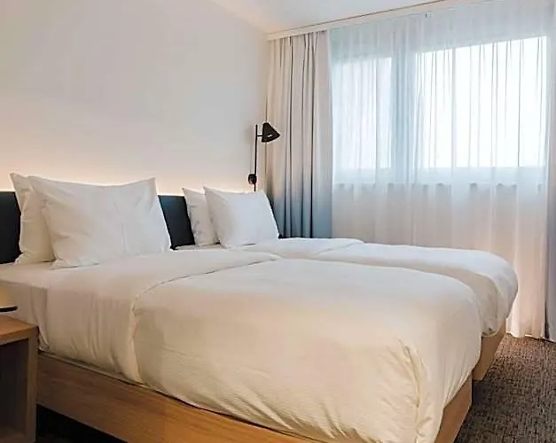 Hotel Hampton By Hilton West Vienna